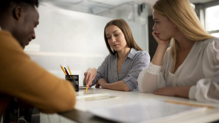 Mutuelle d’entreprise pour stagiaires : quels droits et options ?
